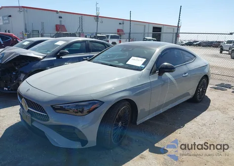 2024 Mercedes-Benz Cle 300 4Matic z USA, uszkodzony, nr VIN W1KMJ4HB3RF041704